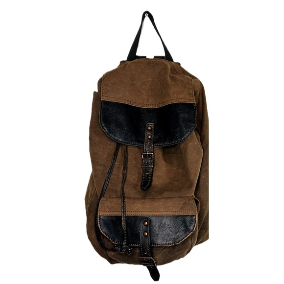 Black Rivet Leather & Waxed Canvas  backpack size Medium - Picture 3 of 9